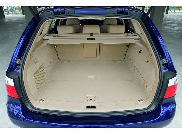Bmw 5 Series Touring. BMW 5 Series Touring,