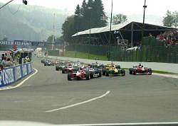 The start into the hairpin was chaos. Image by PSM. Click here for a larger image.