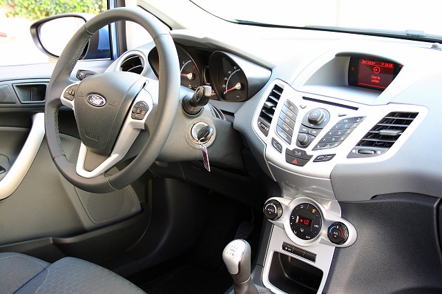 ford_fiesta_2008_085.jpg