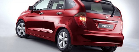 Tweaks for 2007MY Honda FR-V. Image by Honda.