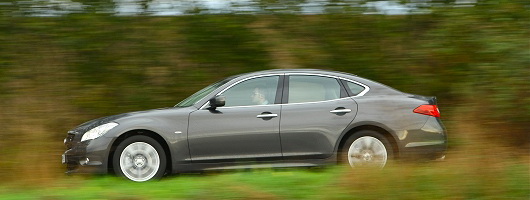First Drive: Infiniti M30d. Image by Julian Mackie.