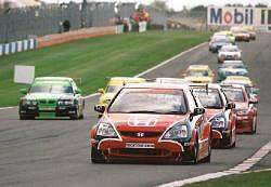Donington Park 2003. Image by Kelvin Fagan. Click here for a larger image.