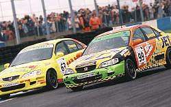 Donington Park 2003. Image by Kelvin Fagan. Click here for a larger image.