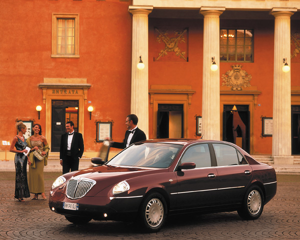 lancia_thesis2003_07.jpg