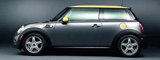 Electric MINI revealed ahead of LA Show. Image by MINI.
