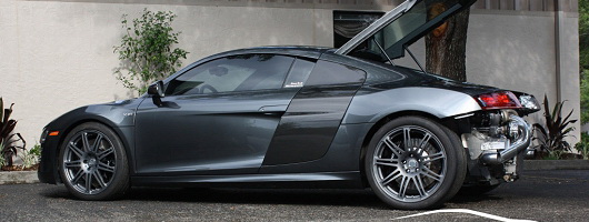 Heffner's Audi R8 blows in. Image by Heffner.