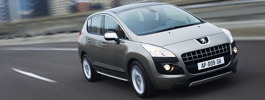 Lion SUV births a Pug cub. Image by Peugeot.