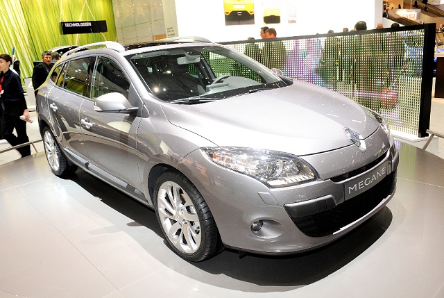 freewallpapersdepot.bl...Renault Megane Sport Tourer freewallpapersdepot.bl...Renault Megane Sport Tourer