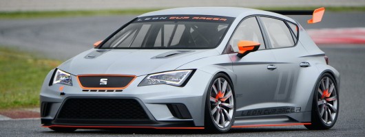 SEAT's new 300hp Leon. Image by SEAT.