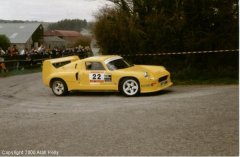 Photograph by Alan Kelly - click for larger image