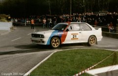 Photograph by Alan Kelly - click for larger image