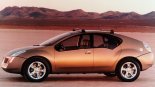 Hyundai use the 2000 Chicago Motor Sto show the new HCD 5 Crosstour concept car