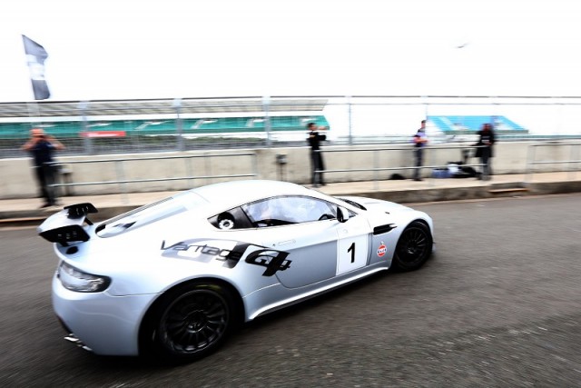 Passenger ride: Aston Martin Vantage GT4. Image by Aston Martin.