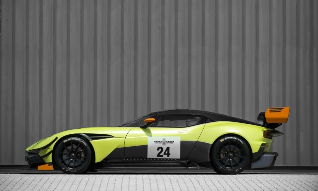 Aston reveals extreme extreme Vulcan. Image by Aston Martin.