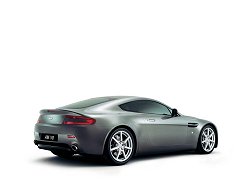 2005 Aston Martin V8 Vantage. Image by Aston Martin.