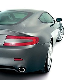2005 Aston Martin V8 Vantage. Image by Aston Martin.