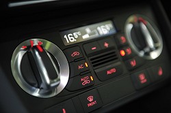 2011 Audi Q3. Image by Max Earey.
