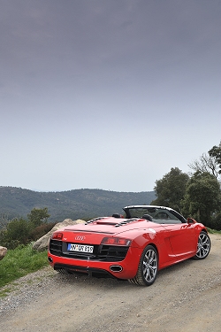 2010 Audi R8 Spyder. Image by Max Earey.