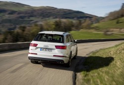 2016 Audi SQ7 TDI. Image by Audi.