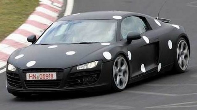 Audi R8 supercar breaks cover. Image by www.wheels24.co.za.