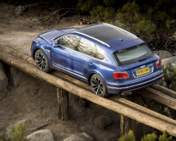 2016 Bentley Bentayga. Image by James Lipman.