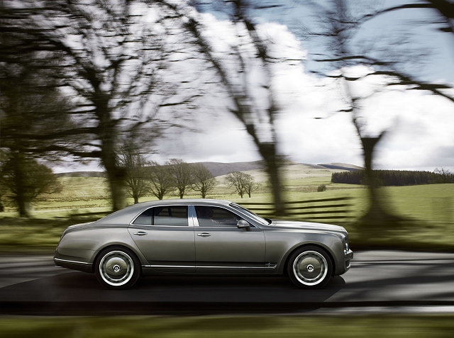 Bentley Mulsanne paints a picture. Image by Bentley.