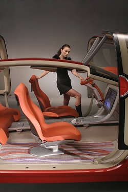 2005 Bertone Villa concept. Image by Bertone. Click here for a larger image. 2005 Bertone Villa concept. Image by Bertone.