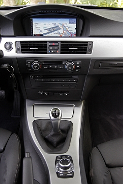 2010 BMW 320d EfficientDynamics saloon. Image by BMW.