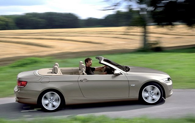BMW 3 Series Convertible officially revealed. Image by BMW.