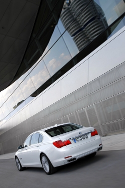 2009 BMW 760Li. Image by BMW.