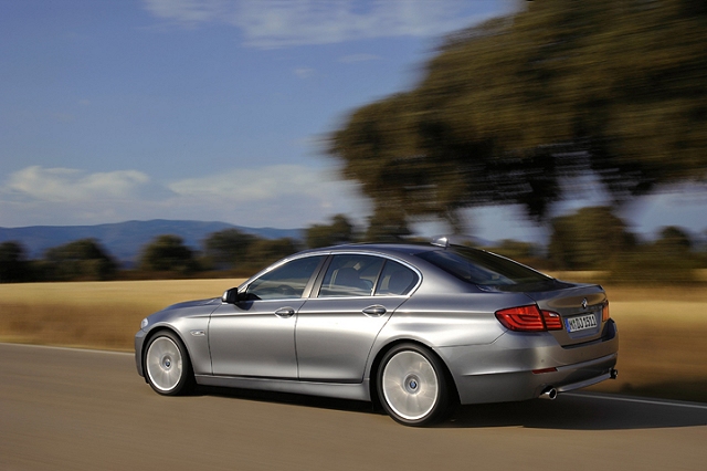 Video: 2010 BMW 5 Series. Image by BMW.
