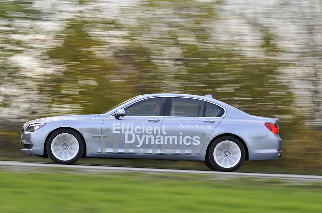 First drive: 2010 BMW ActiveHybrid 7. Image by Richard Newton.