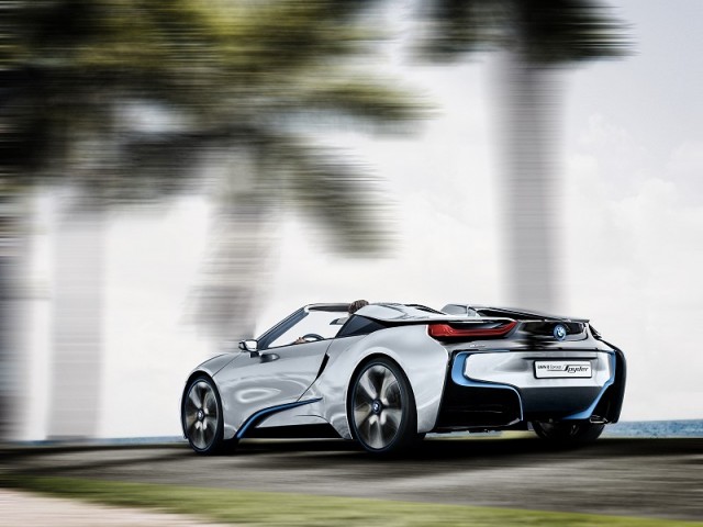 BMW i8 loses its head. Image by BMW.