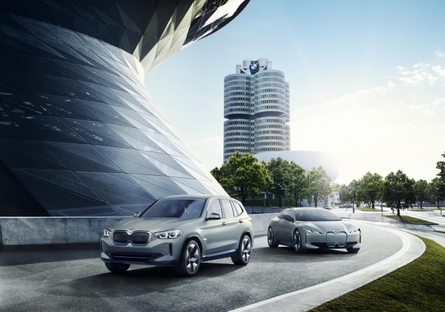 BMW iX3 sports latest eDrive tech. Image by BMW AG.