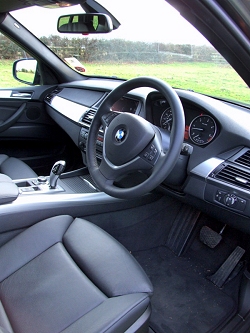 2010 BMW X5. Image by Dave Jenkins.