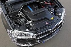 2014 BMW X5 eDrive plug-in hybrid prototype. Image by BMW.