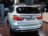 2014 BMW X5 eDrive plug-in hybrid prototype. Image by Newspress.