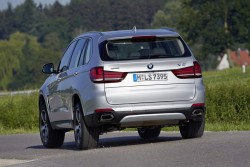 2015 BMW X5 xDrive40e. Image by BMW.