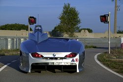 2004 BMW Hydrogen powered record-breaker. Image by BMW.