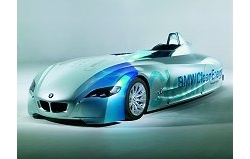 2004 BMW Hydrogen powered record-breaker. Image by BMW.