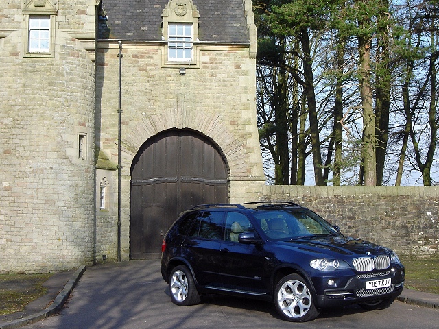 The best off-roader on the road. Image by Dave Jenkins.