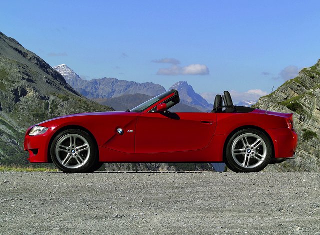 Z4 M previews new hardcore coupe. Image by BMW.