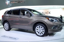 2016 Buick Envision. Image by Newspress.