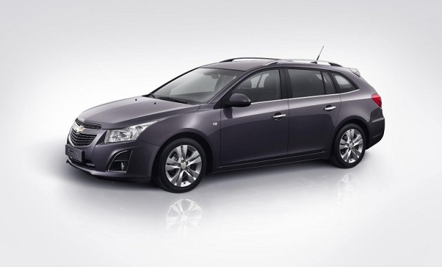 Chevrolet Cruze Station Wagon pricing. Image by Chevrolet.