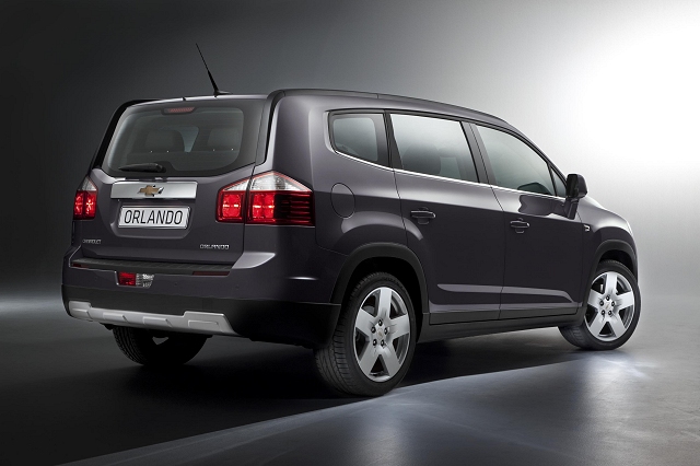 Chevrolet Orlando MPV ready for Paris. Image by Chevrolet.