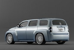2005 Chevrolet HHR 2LT. Image by Chevrolet.