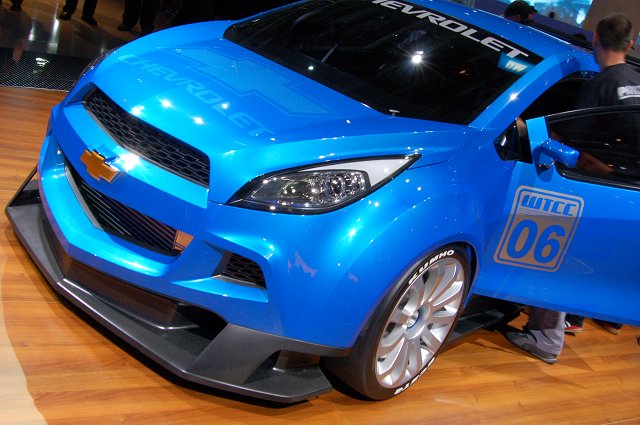 2006 Paris Motor Show report. Image by Phil Ahern.