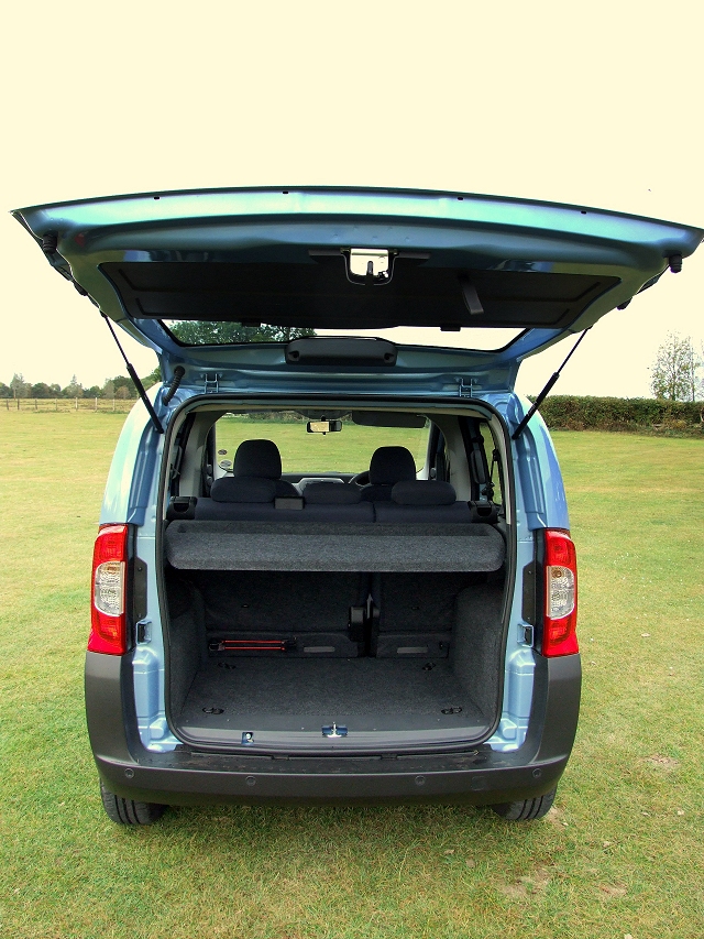 The Car Enthusiast | image gallery | 2009 Citroen Nemo Multispace