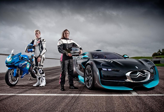 First electric supercar vs. superbike showdown. Image by Citroen.