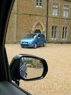 2009 Citroen C3 Picasso. Image by Mark Nichol.